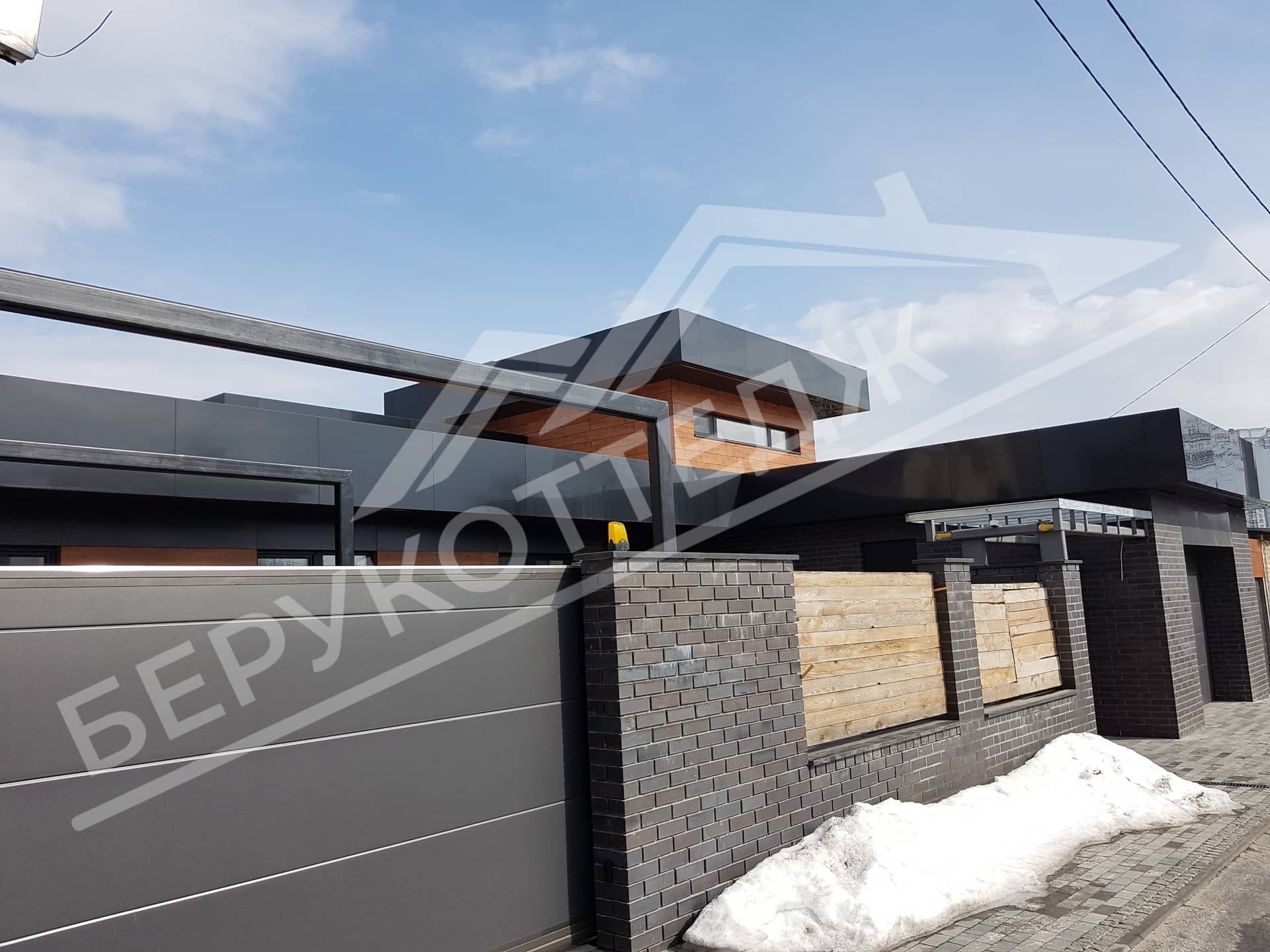 Забор - одноэтажный дом в Раменском (4)