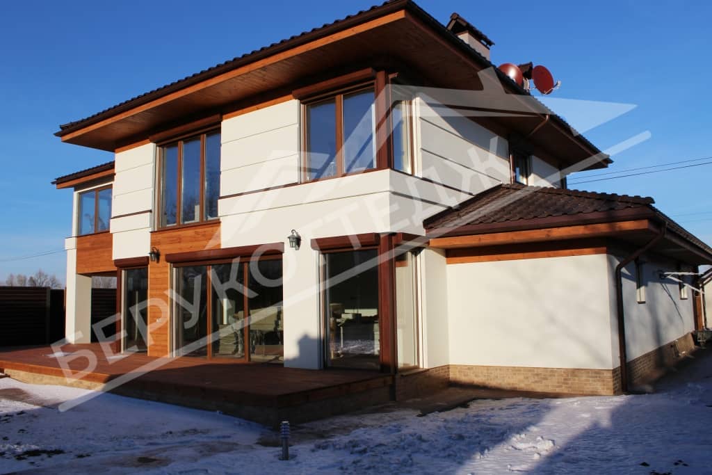 Двухэтажный монолитно-каркасный дом в Чеховском районе - фасад